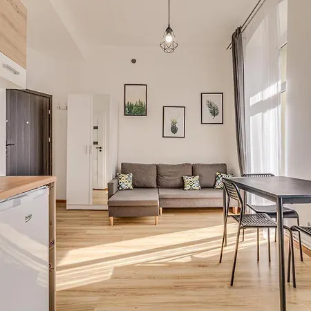 Rentplanet - Zeromskiego Apartment *